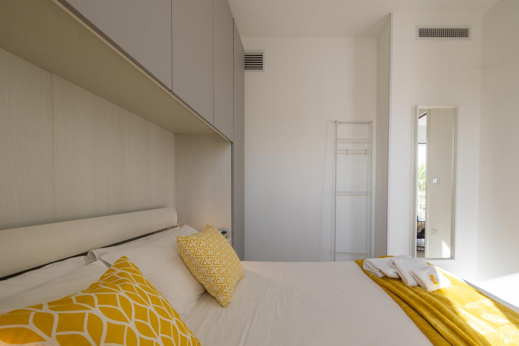 Tramonti Incredibili In Piscina - Apartment8 Con Ac Wifi In Residence Santa Maria al Bagno Exterior foto
